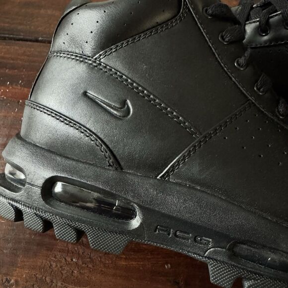Nike Air Max Goadome ACG Triple Black Boots - Picture 5 of 10